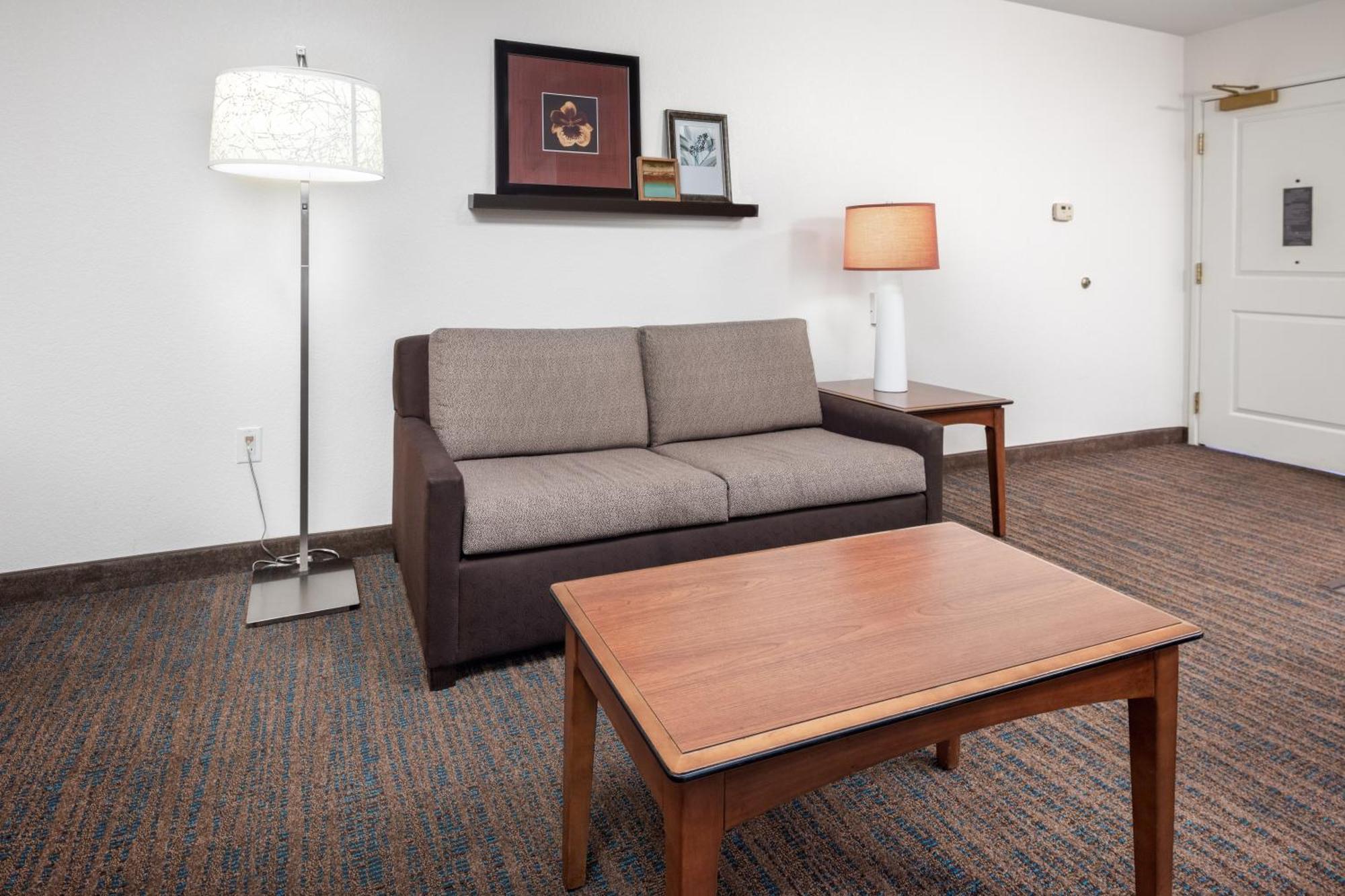 Residence Inn By Marriott Wichita East At Plazzio מראה חיצוני תמונה