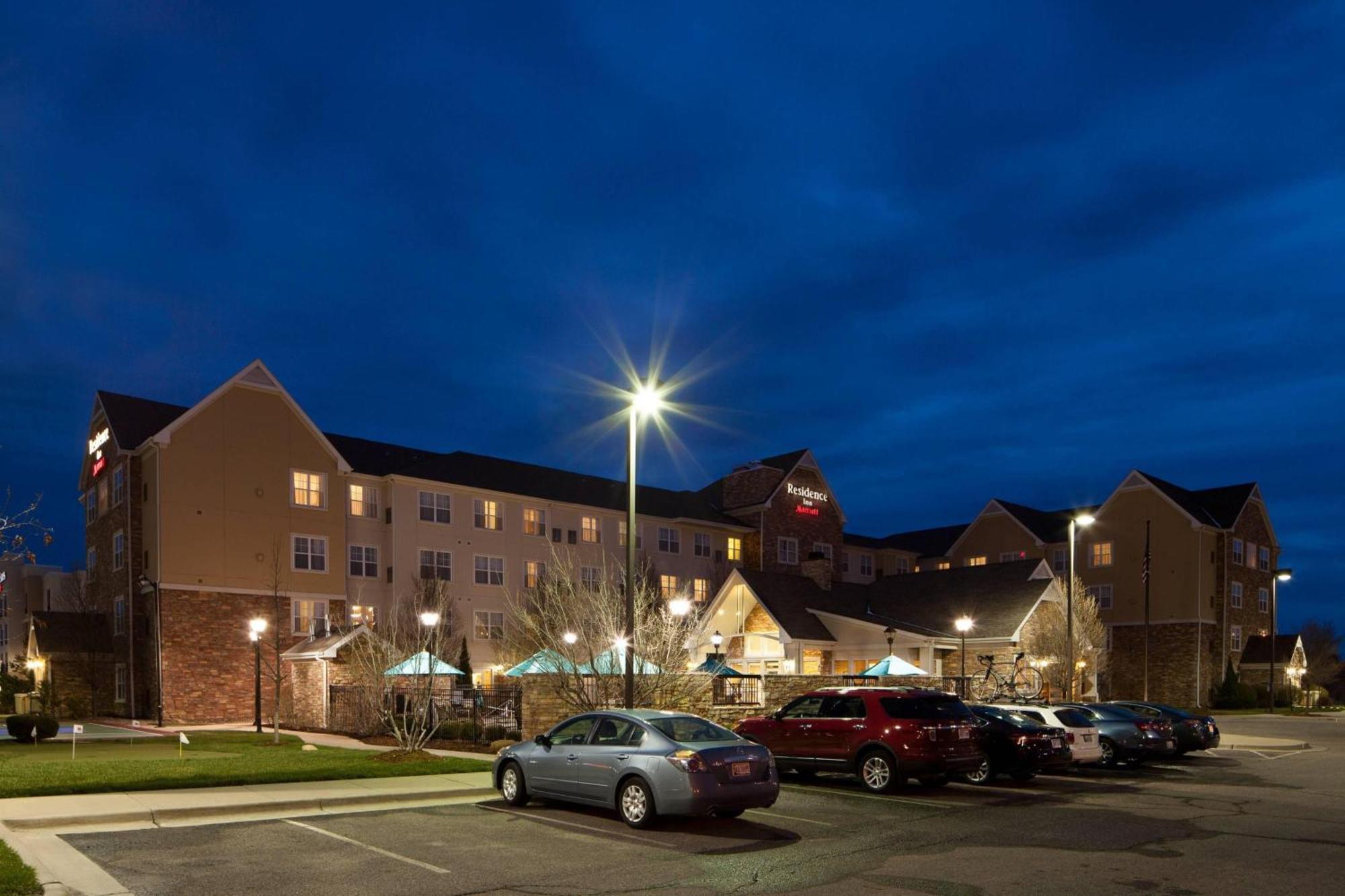 Residence Inn By Marriott Wichita East At Plazzio מראה חיצוני תמונה